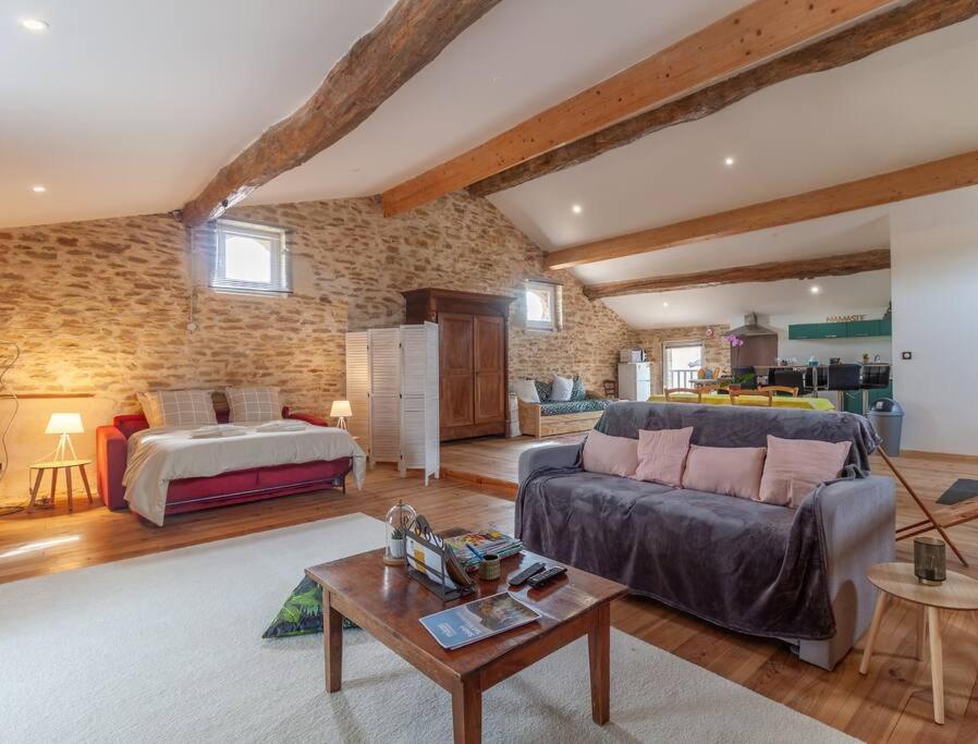 La Grange De Johanni Davaye Exteriér fotografie